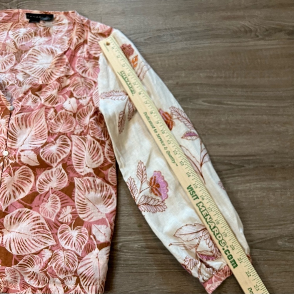 Tahari 100% Linen Boho Floral Botanical Print Long Sleeved Blouse Size Small Top - Picture 9 of 10